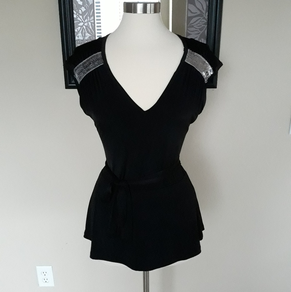 Rampage blk & silver accented top